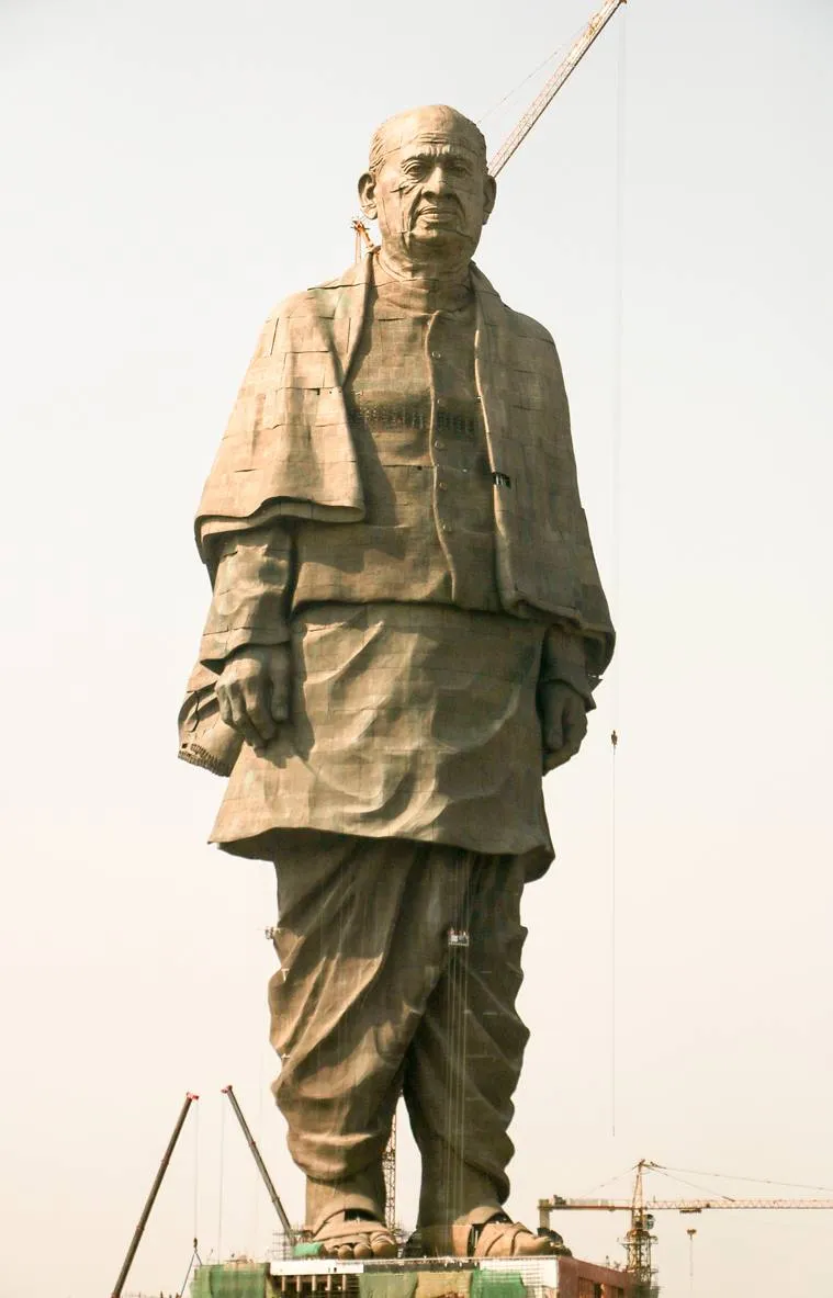Sardar Vallabhbhai Patel statue, சர்தார் வல்லபாய் படேல் சிலை, இரும்பு மனிதர்
