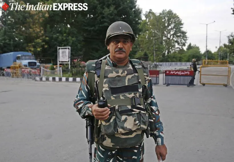 Kashmir lockdown Exclusive Express photos from Kashmir Valley 