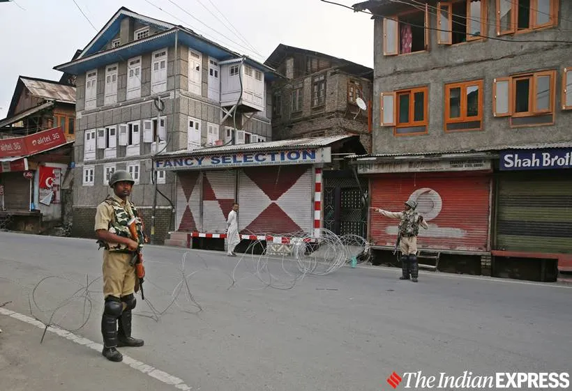 Kashmir lockdown Exclusive Express photos from Kashmir Valley 