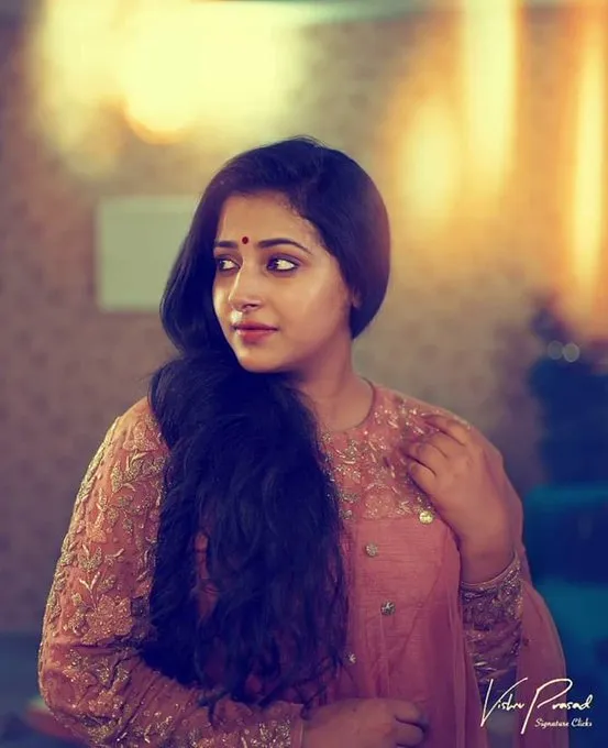 Anu Sithara photo gallery