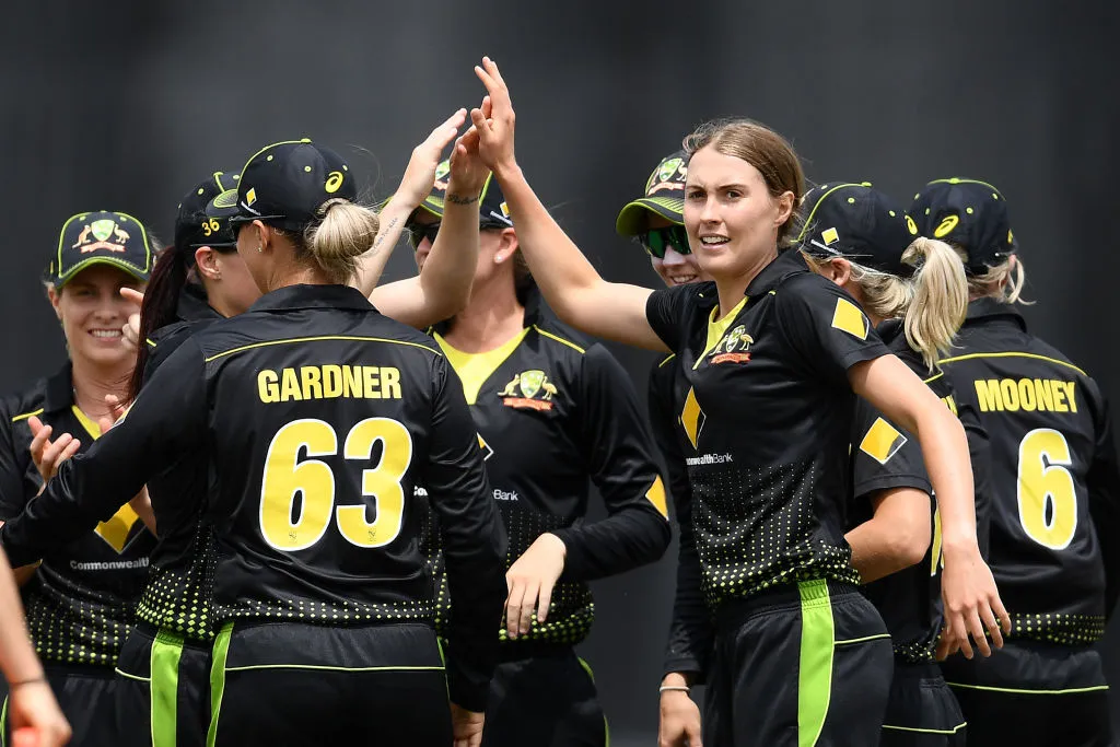 Women's T20 Tri-series final match