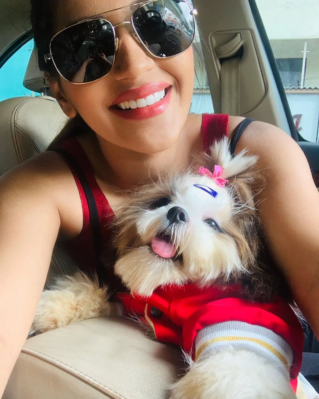 Yashika Anand with pet dog