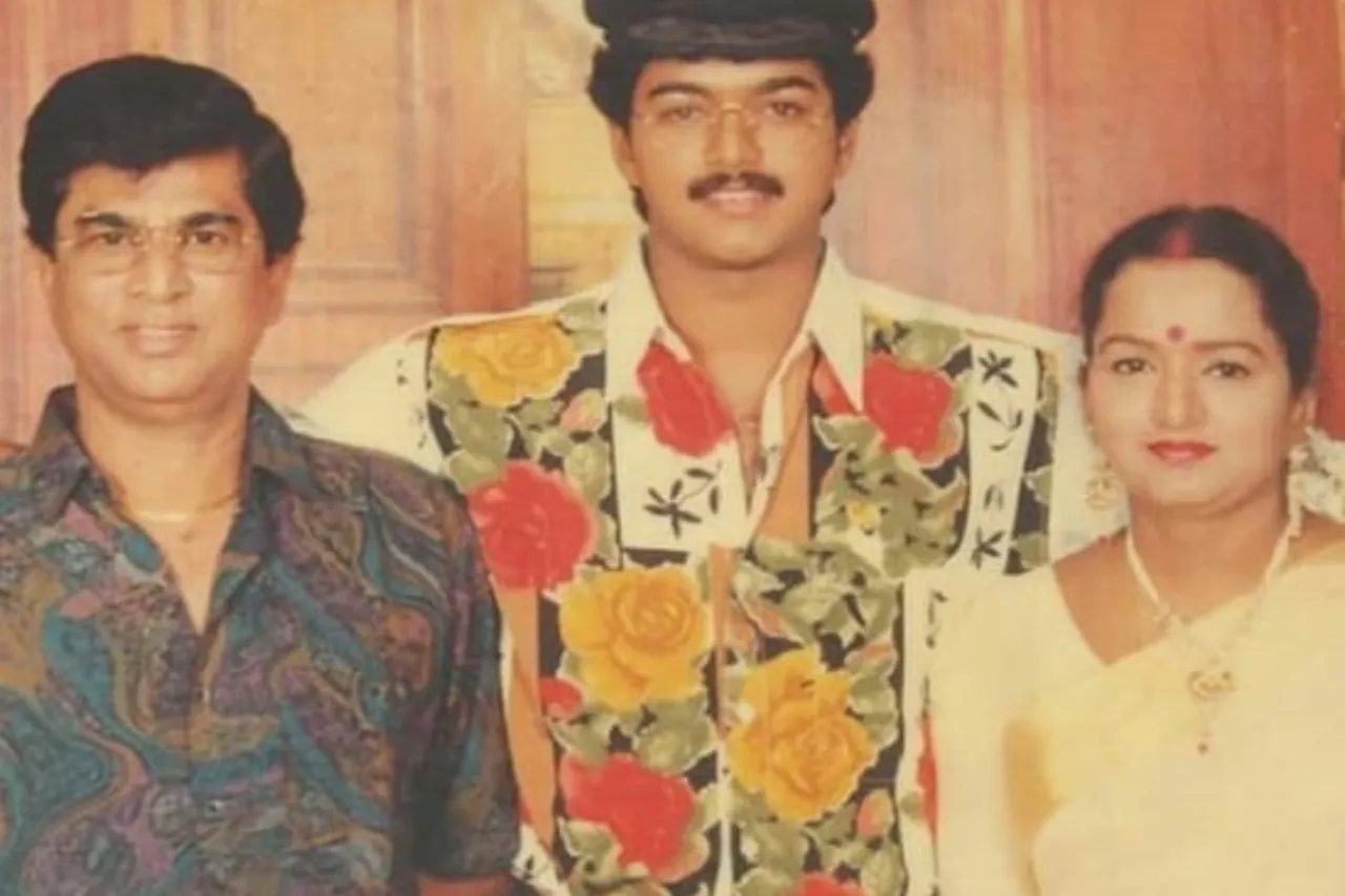 Tamil Celebrities with their family - Rare Photos