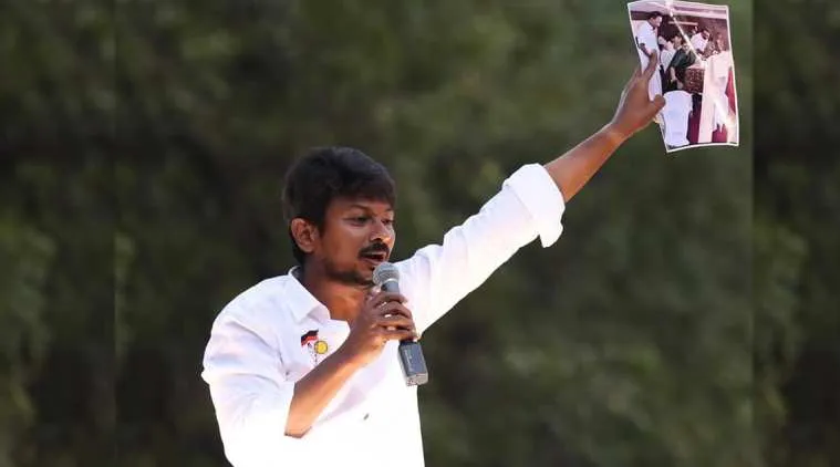 fir registered against udhaynidhi stalin, central police fir registered on udhayanidhi, udhayanidhi derogatory speech about cm palaniswami sasikala, உதயநிதி ஸ்டாலின், உதயநிதி, உதயநிதி மீது வழக்குப் பதிவு, மத்திய குற்றப் பிரிவு போலீசார் உதயநிதி மீது வழக்குப்பதிவு, சசிகலா, முதல்வர் எடப்பாடி பழனிசாமி, udhayanidhi stalin, vk sasikala, cm edappadi k palaniswami, dmk, aiadmk