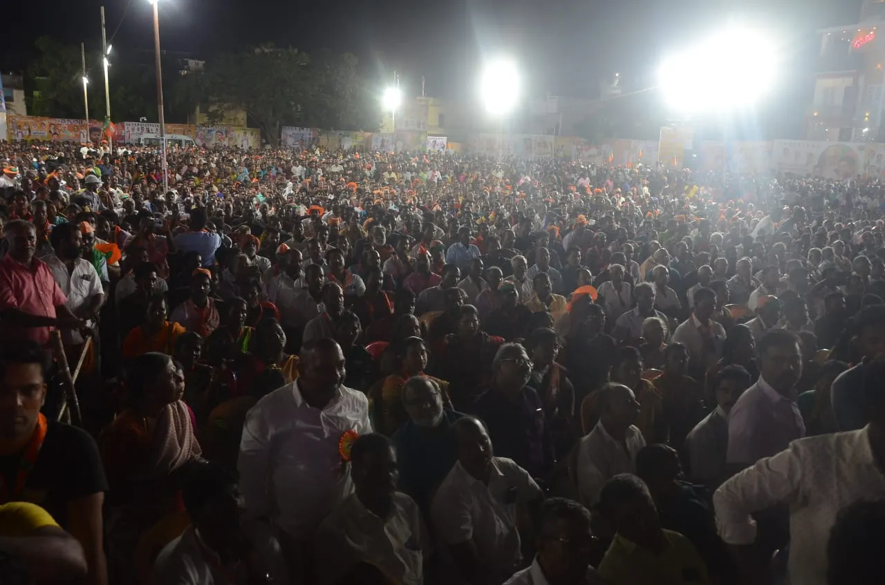 நாகர்கோவில் பாஜக கூட்டத்தின் ஒரு பகுதி<br />
