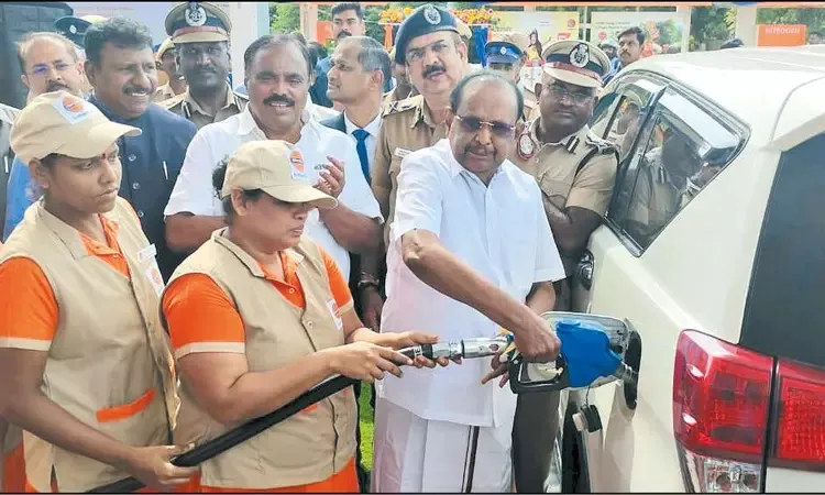 Chennai Petrol outlet managed by women prisoners opens 