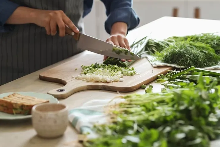 How do you cook green leaves (Image: Freepik)