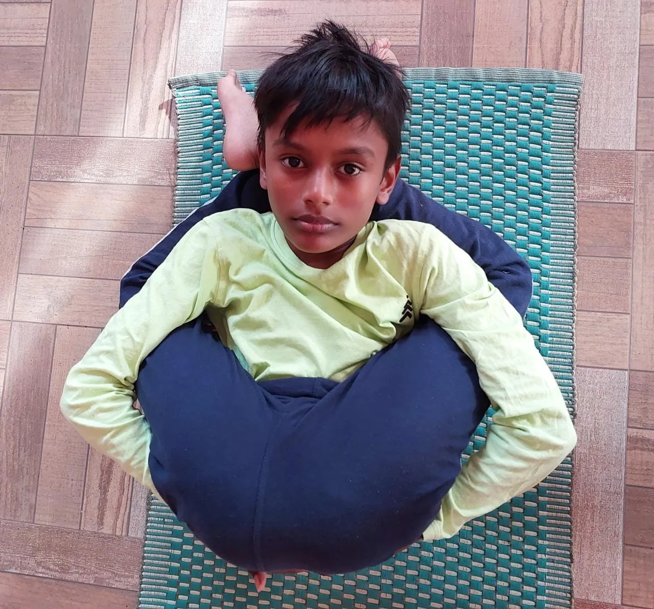 Coimbatore 11 years boy Guinness record in yoga