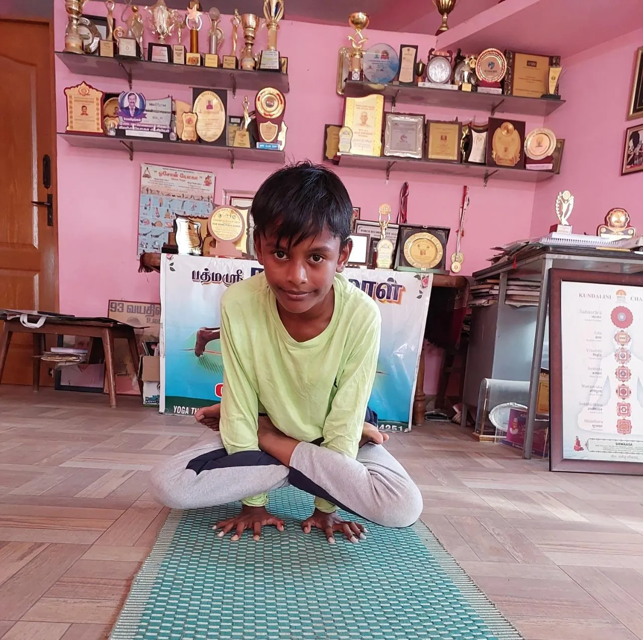 Coimbatore 11 years boy Guinness record in yoga