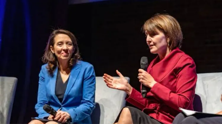 Democratic Senator Maria Cantwell and Republican Representative Cathy McMorris Rogers