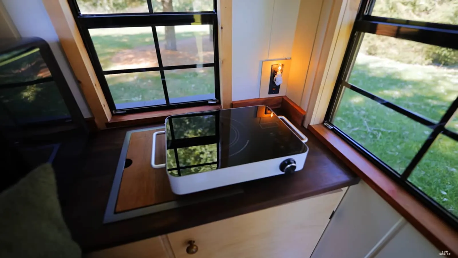 World's Smallest House: Bedroom, Kitchen, Toilet... All In Just 19.4 Square  Feet | Watch - News18