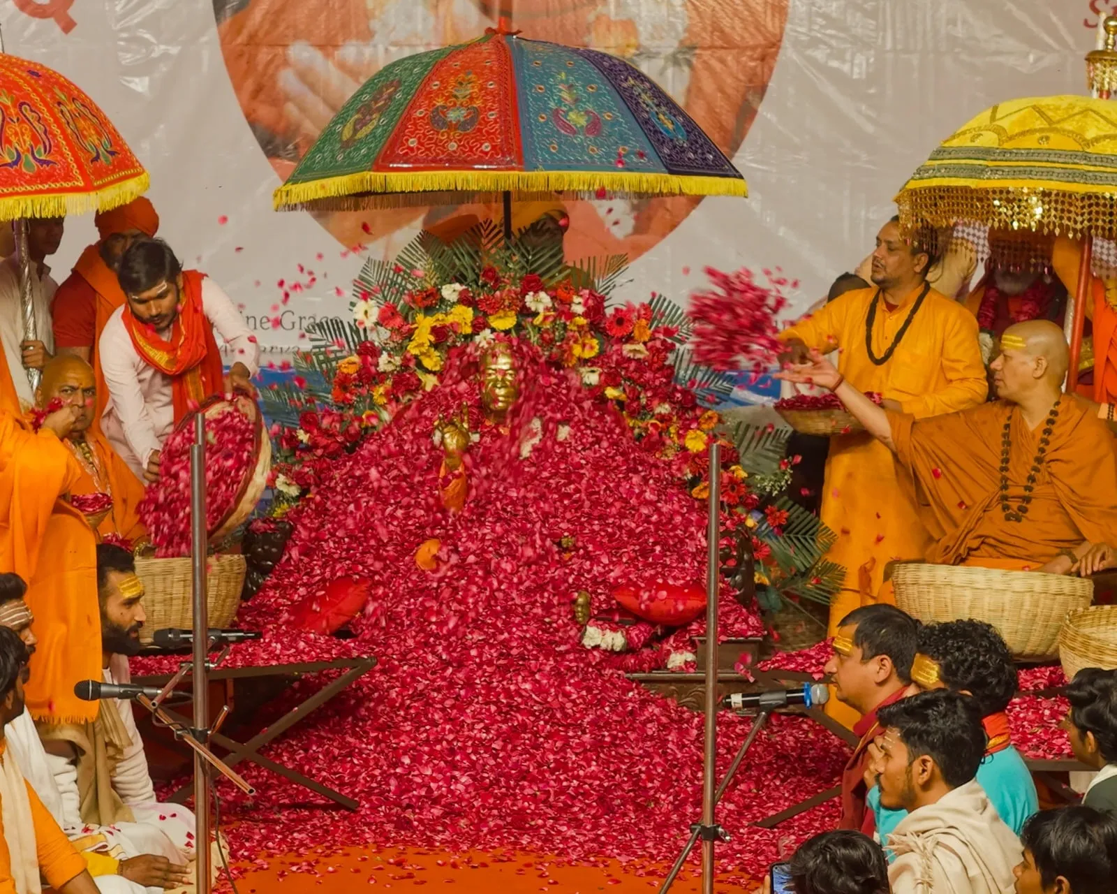 ISKCON Founder Srila Prabhupada Conferred With 'Vishwa Guru' Title During Maha  Kumbh - News18