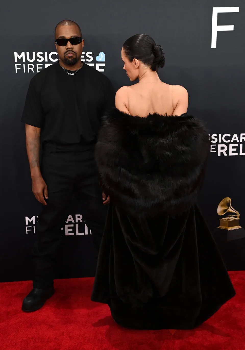 Kanye West and Bianca Censori's inappropriate Grammys 2025 appearance was  an attempt to replicate 'Vultures' album cover