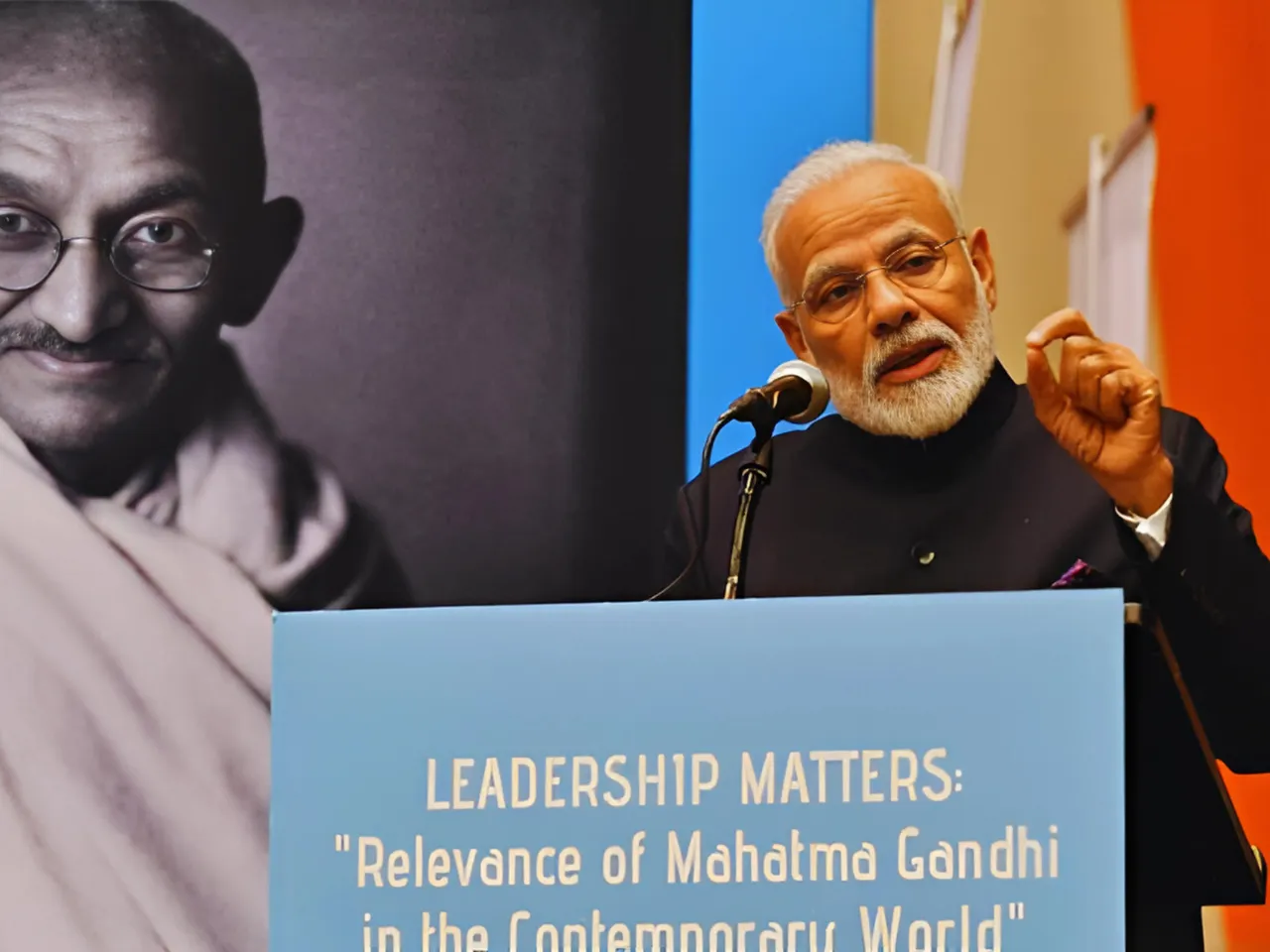 Modi on Mahatma 