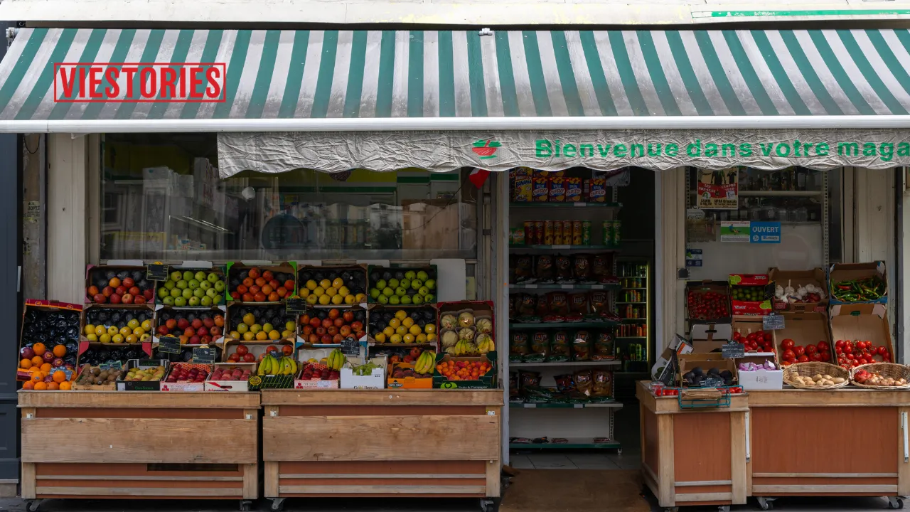 Vegetable and Fruit Shop in Uttrakhand