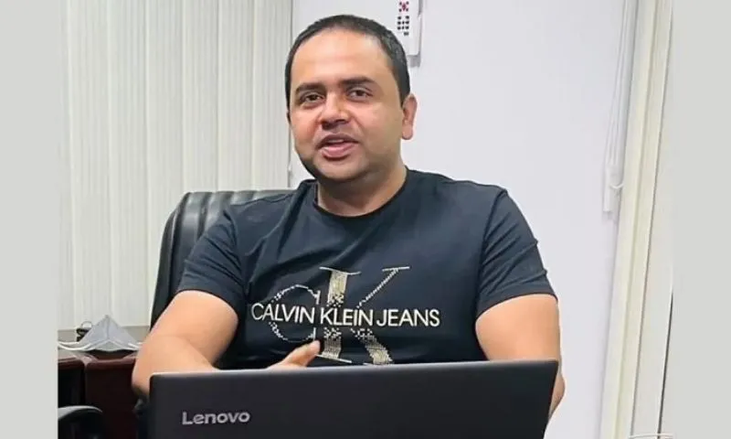publive-image