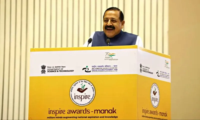 Union Minister of State (IC) Ministry of Science and Technology & Earth Sciences Dr Jitendra Singh presented the INSPIRE - MANAK awards to top 60 students at an award function held at Vigyan Bhawan, New Delhi yesterday September 16, 2022.