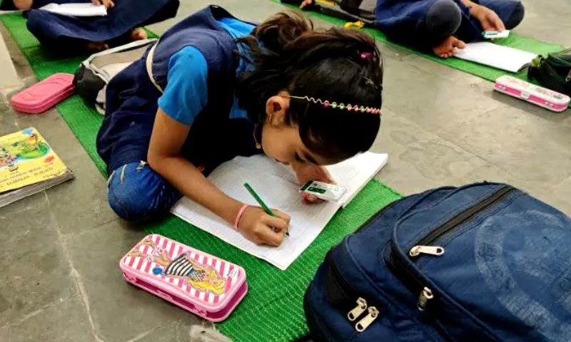 TagHive, a Samsung-backed ed-tech firm which launched the Class Saathi app and clicker for in-class and at-home student assessment, has recorded a fast pace growth, expanding from 10 schools to 1800+ schools across India in the past one year. These primarily include public schools in Uttar Pradesh, Himachal Pradesh, and Jammu & Kashmir.