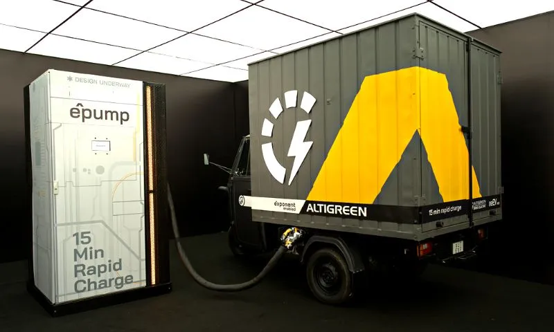 Exponent Energy, an EV energy startup simplifying energy for EVs, and Park+, a super app for car owners and the largest EV charger installer in India, announced a partnership to deploy 1,000 charging zones across India by the end of 2023, starting with Bengaluru. The partnership will help Exponent to build a dense e^pump network by leveraging the real estate and public parking spaces accessible to Park+. Range anxiety has given way to charging anxiety, which both Exponent and Park+ are striving to solve together.