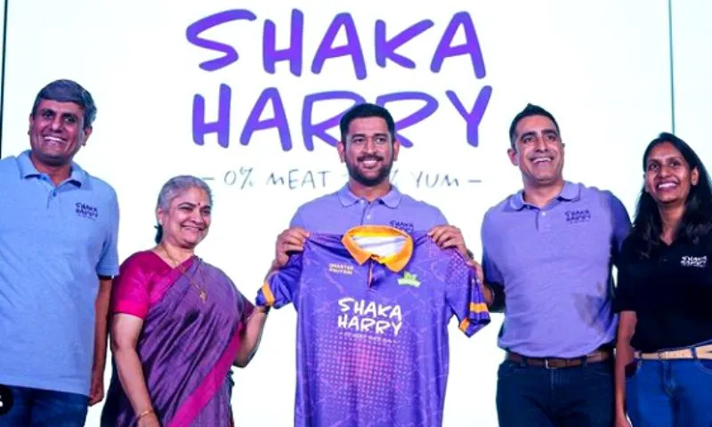 Shaka Harry, a Bengaluru-based vegetarian meat startup launches its first outlet at the Bengaluru International airport. The Dine in cum Grab & Go outlet will offer more than two dozen plant-based meat food varieties to travelers who want to enjoy a quick healthy meal on the go, as per reported by The Free Press Journal.