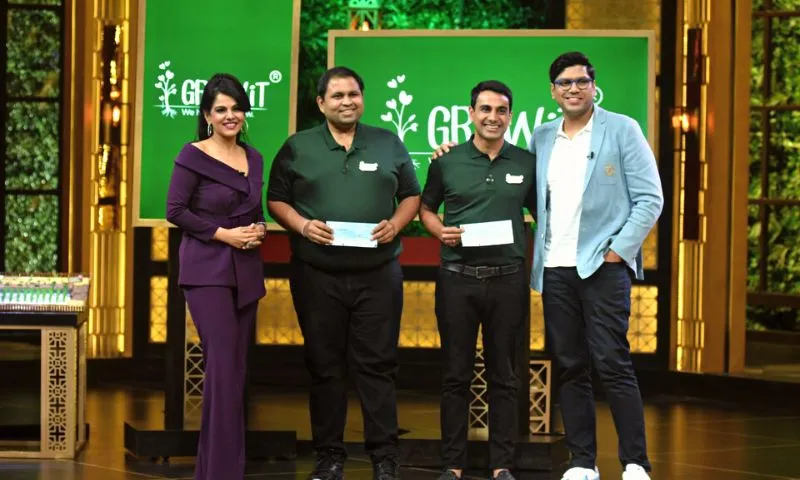 GrowiT India - An Agritech Startup and Farmer First Emarketplace raised 50 Lakhs in Debt funding from Sharks Peeyush Bansal and Namita Thapar.