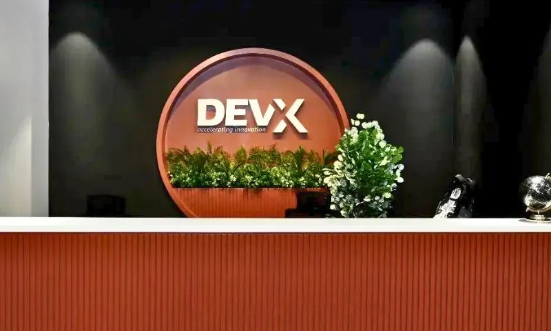 Largest managed office space provider in Gujarat, DevX, has raised $ 3 million in capital from prestigious investors like Venus Infrastructure, Navneet Publications, Urmin Family Office, and Bidiwala Family Office.
