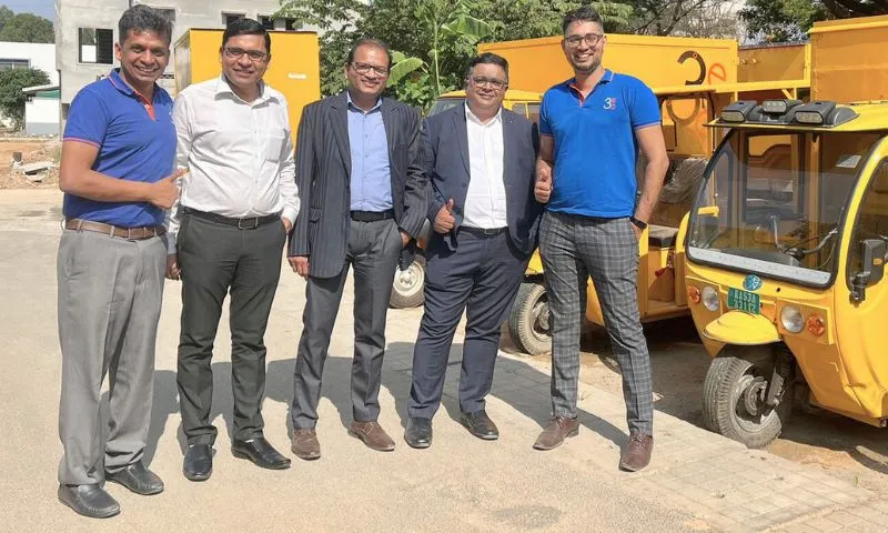 KSH Logistics, one of India’s leading providers of integrated supply-chain logistics solutions has signed a memorandum of understanding with 3ev Industries and 3eco Systems to integrate sustainable logistics solutions in their existing host of services for clients from retail, e-commerce, FMCG, FMCD, automotive, and industrial sectors. 3ev and 3eco provide hyper-local connectivity solutions for intelligent last-mile fulfillment through their range of affordable green-tech 3-wheeler (3W) electric vehicles.