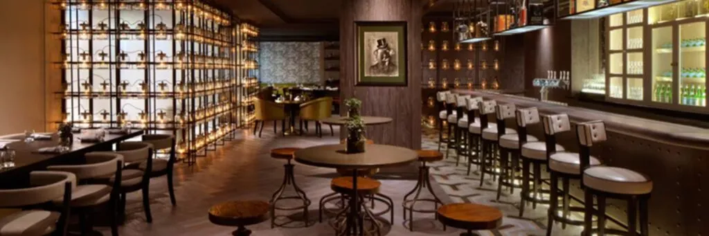 The Eloquent Elephant Located in the lobby of the Taj Mahal Hotel in Dubai