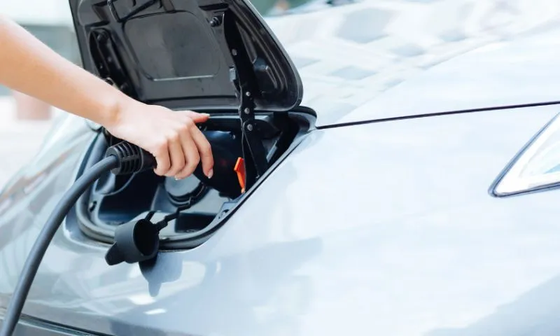 A solid infrastructure for charging electric cars (EVs) is becoming increasingly necessary as a result of the government's emphasis on their promotions. To facilitate the shift to electric mobility, startups can concentrate on creating a network of EV charging stations, providing creative charging options, or creating battery-swapping technologies.