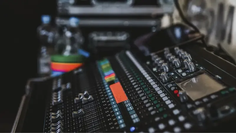 Audio equipment is required for any type of domestic, social, or corporate function and most people rent it. If you have a basic idea of ​​running a sound system, then you can start this business with a small capital investment. The demand for this type of service increases during the festive season.