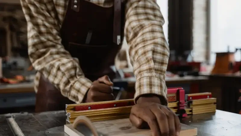 The market for distinctive, handcrafted goods is still expanding. Start a home-based business selling your handcrafted goods online using websites like Etsy your own E-Commerce store if you have artistic abilities such as woodworking, jewellery making or pottery. 