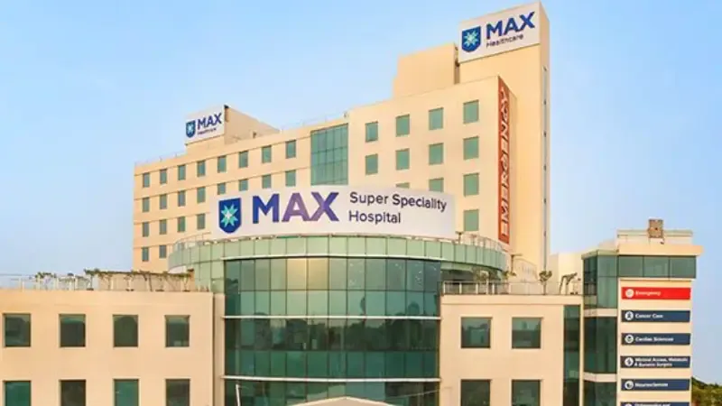 The privately held healthcare organisation Max Healthcare Institute Ltd. declared the finalisation of a legally binding Share Purchase Agreement (SPA) for the purchase of a whole 100% stake in Starlit Medical Centre Pvt. Ltd. (Starlit) for Rs 940 crore.