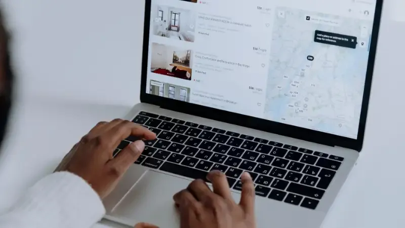 Airbnb - Latest Business Ideas for Women