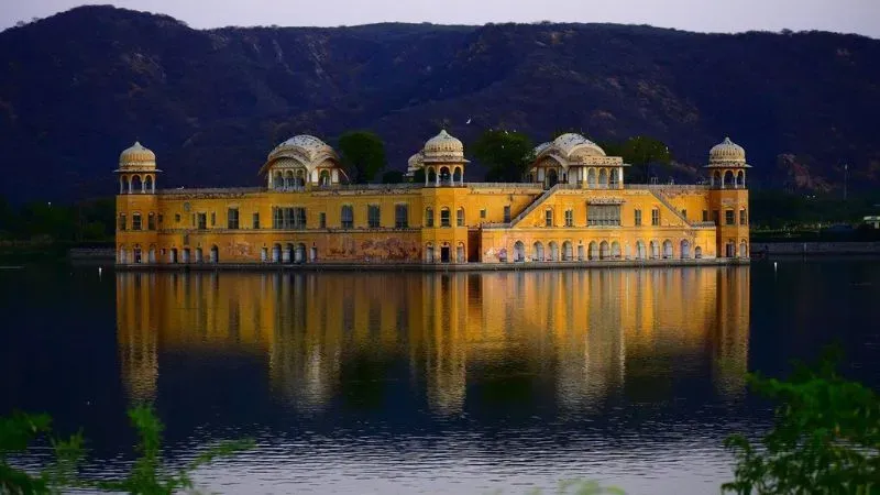 Jaipur_Travel_Tourism_Business