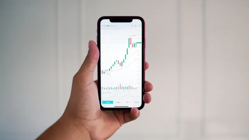 Harnessing AI in Forex: How Trading Bots Are Redefining Investment Strategies