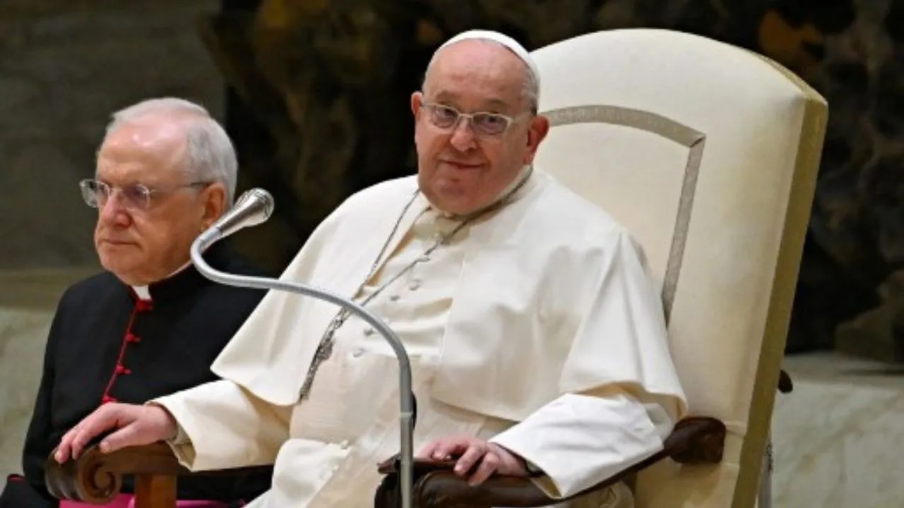  Pope Francis approves canonization of two new saints from hospital bed amid pneumonia recovery Photograph: (AFP) 