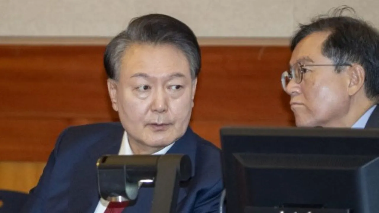  Yoon says South Korea was facing 'existential crisis' when he declared martial law Photograph: (AFP) 