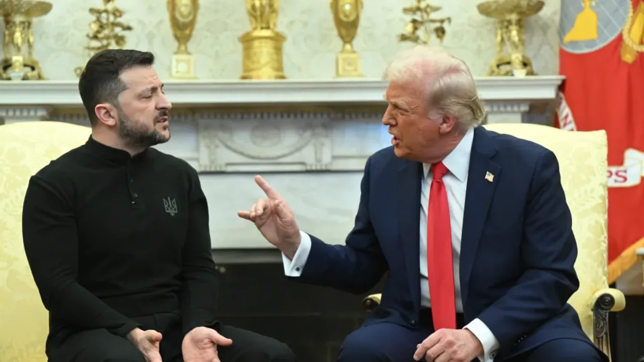  'Of course, we understand importance of America': Zelensky demands security guarantee AND 'peace, not endless war' Photograph: (AFP) 