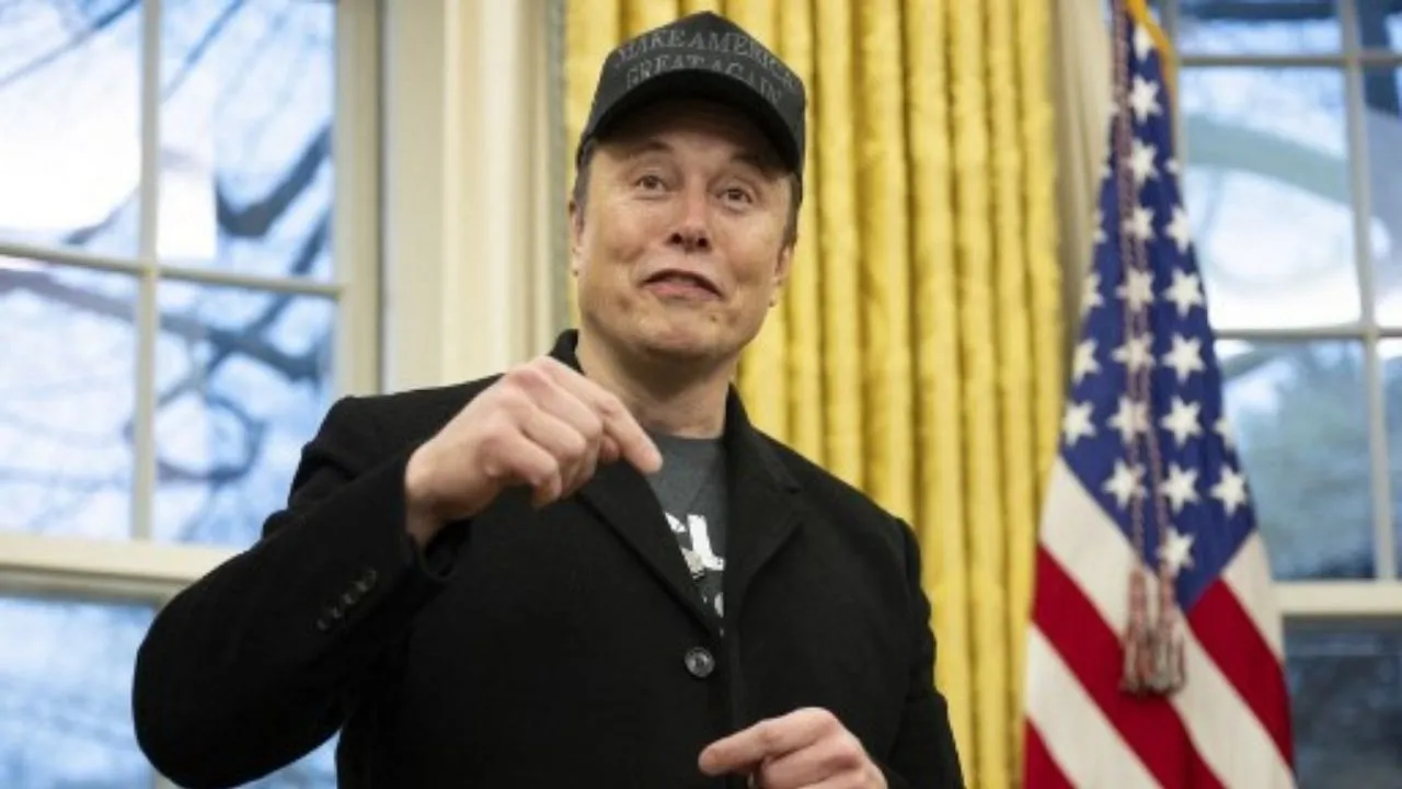  Elon Musk Photograph: (AFP) 