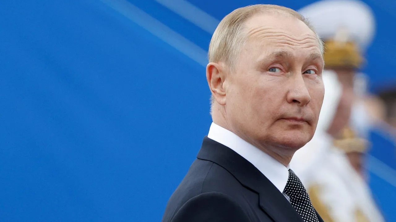  Russian President Vladimir Putin Photograph: (Reuters) 