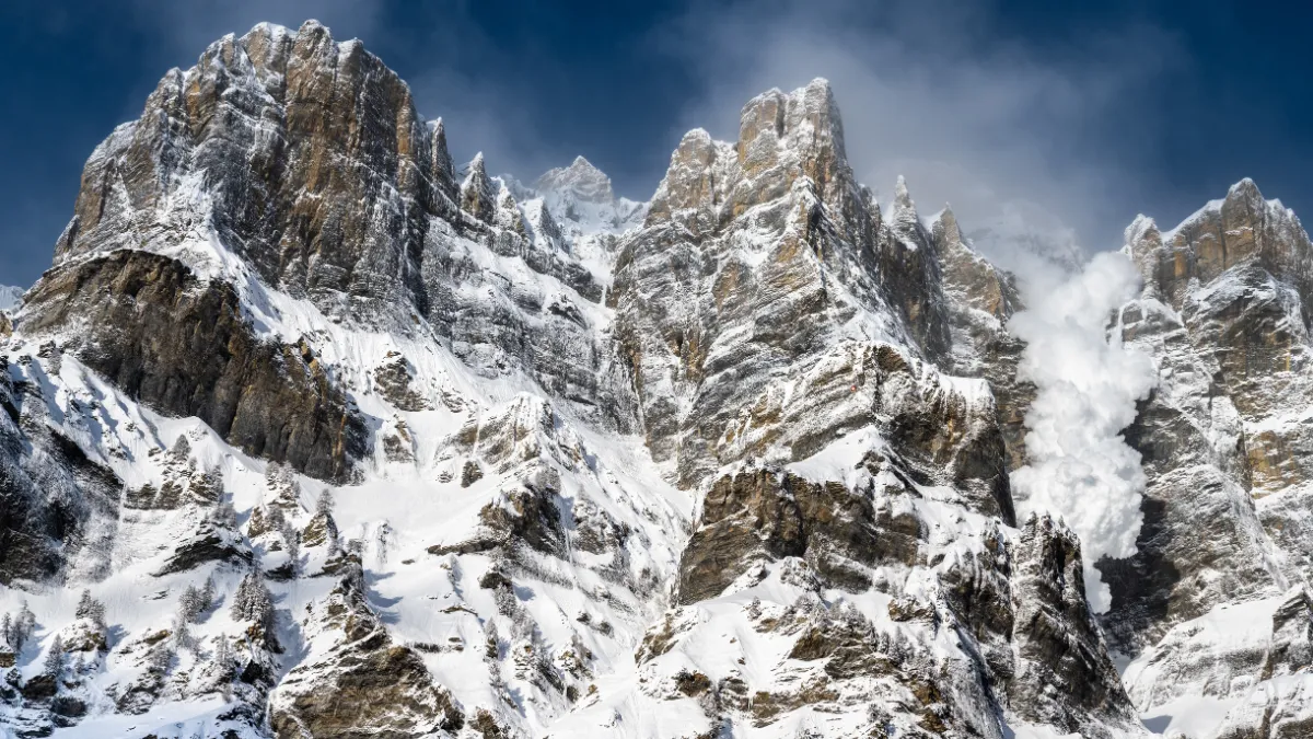  Representative image of an avalanche 