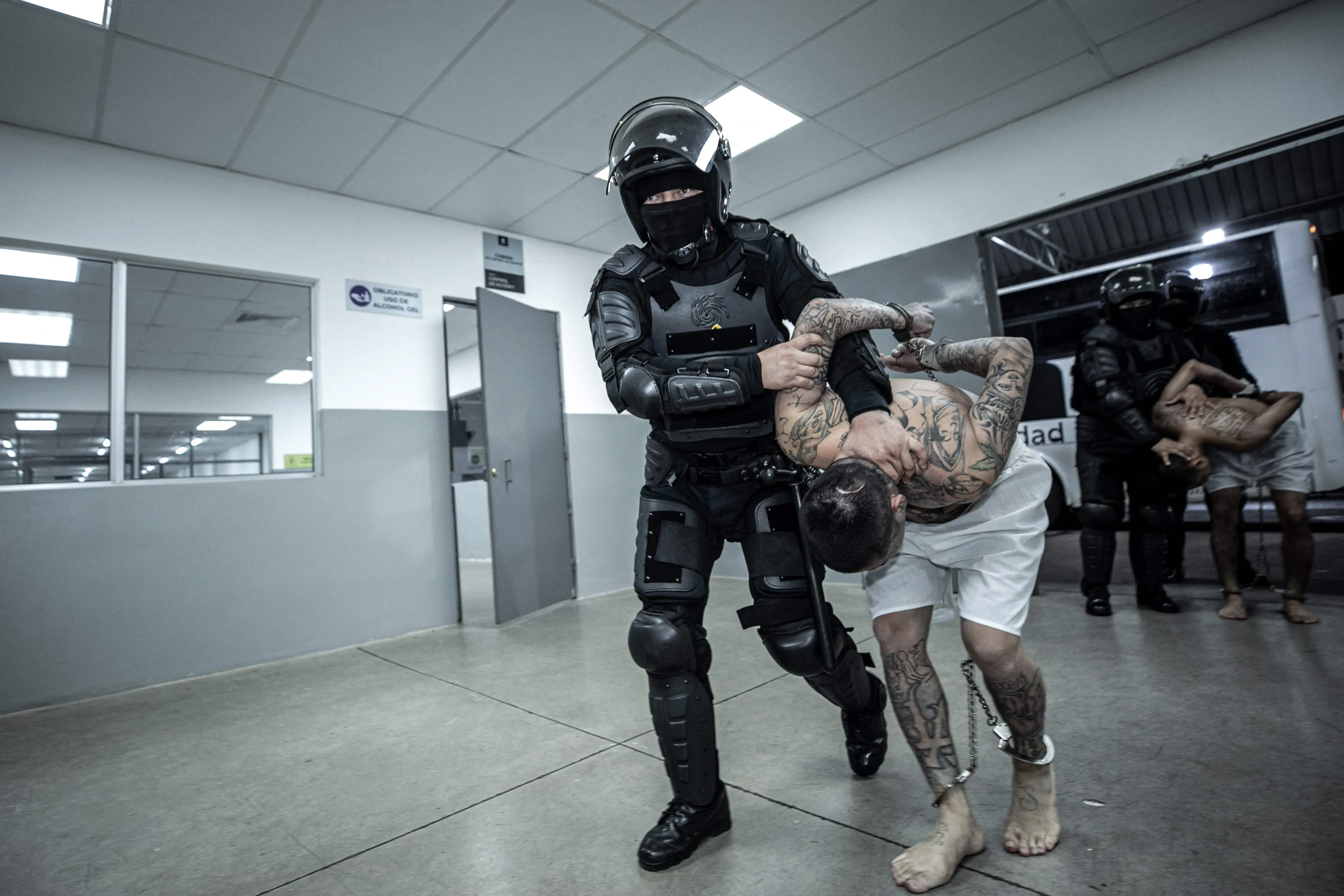 The vast facility in Tecoluca, known as the Cecot (Centre for the Confinement of Terrorism), can contain over 40,000 convicts, according to sources. 
