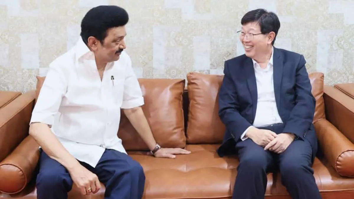 Tamil Nadu Chief Minister MK Stalin and Foxconn Hon Hai Technology Group Chairman Young Liu