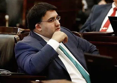 Niraj Antani 