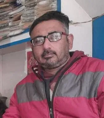 डॉ विकास खुराना 