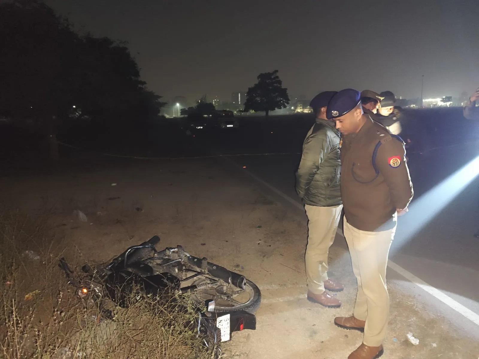 डीसीपी ईस्ट मुठभेड़ स्थल पर पहुंचे