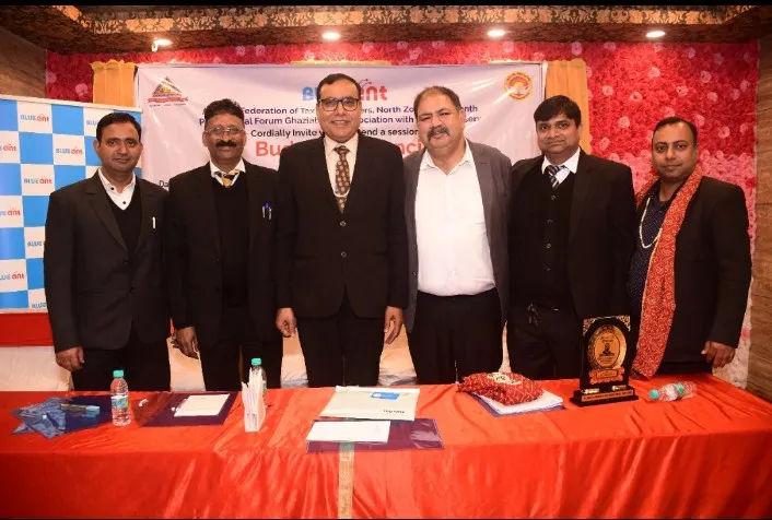अधिवक्ताओं का कार्यक्रम
