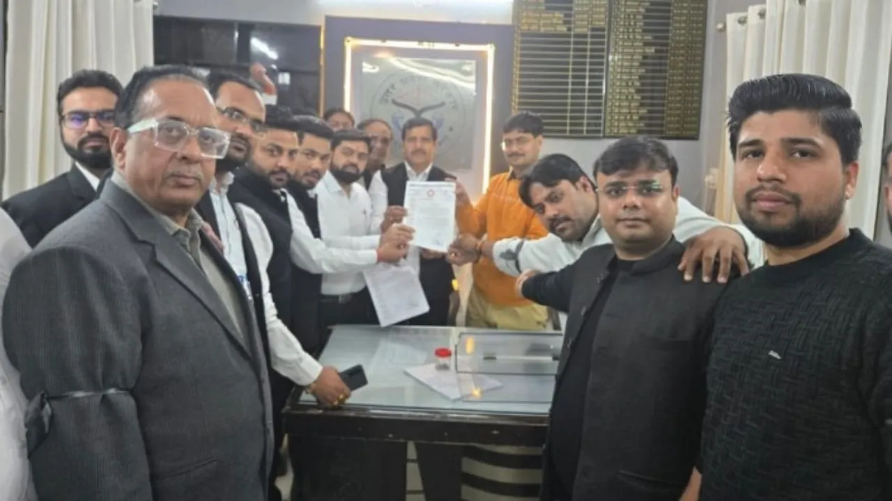 तहसील बार एसोसिएशन ने दिया ज्ञापन