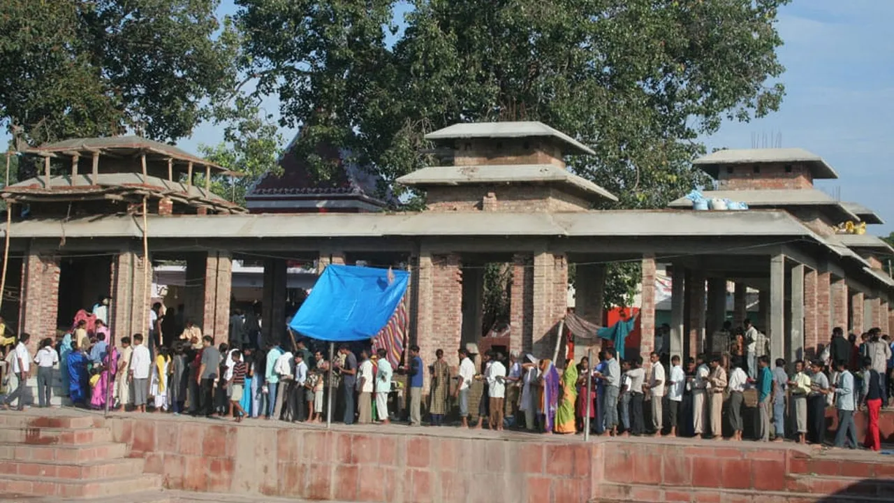 धोपा मंदिर