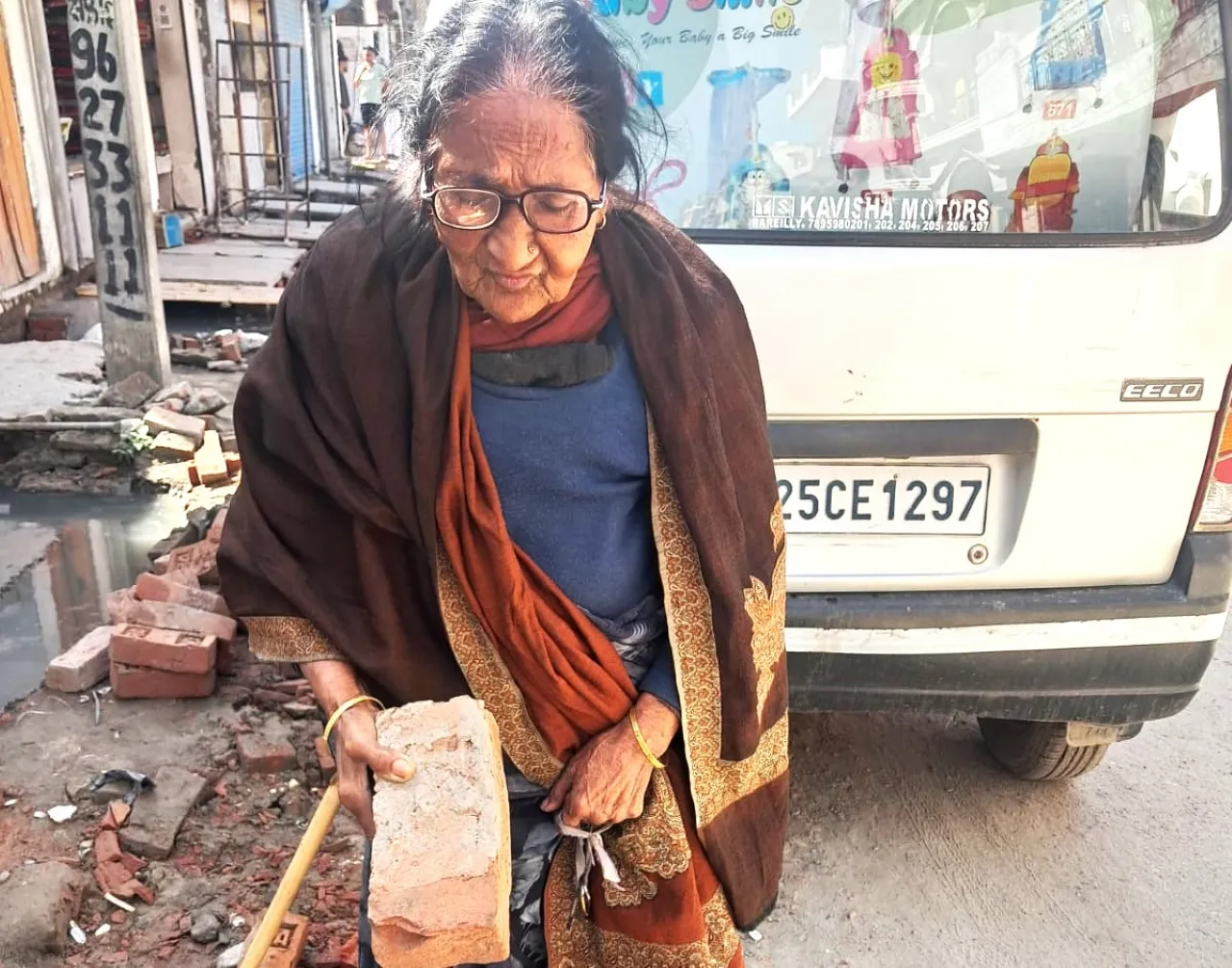 संतोष गंगवार की चाची प्रेमवती